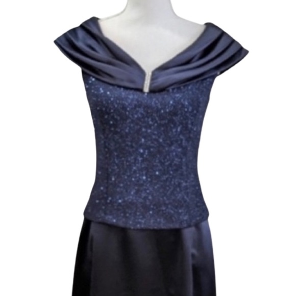 PROM to Mother of the Bride Evening Gown. Details in pictures. NWT La Nuit! - Picture 1 of 7